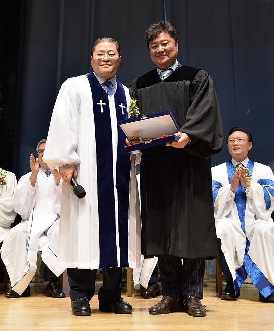 새에덴교회 제공