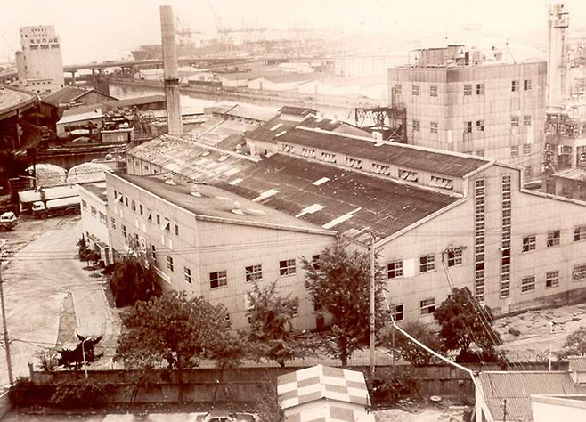1930년대 대선주조 공장 모습. ⓒ 사진=연합뉴스