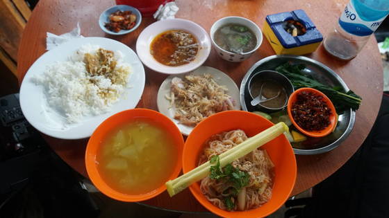 우리 입맛에도 잘 맞는 미얀마 음식.
