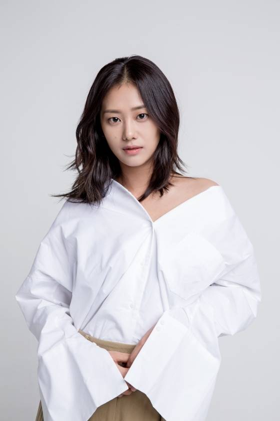 배우 현쥬니 / 사진제공=식스오션스