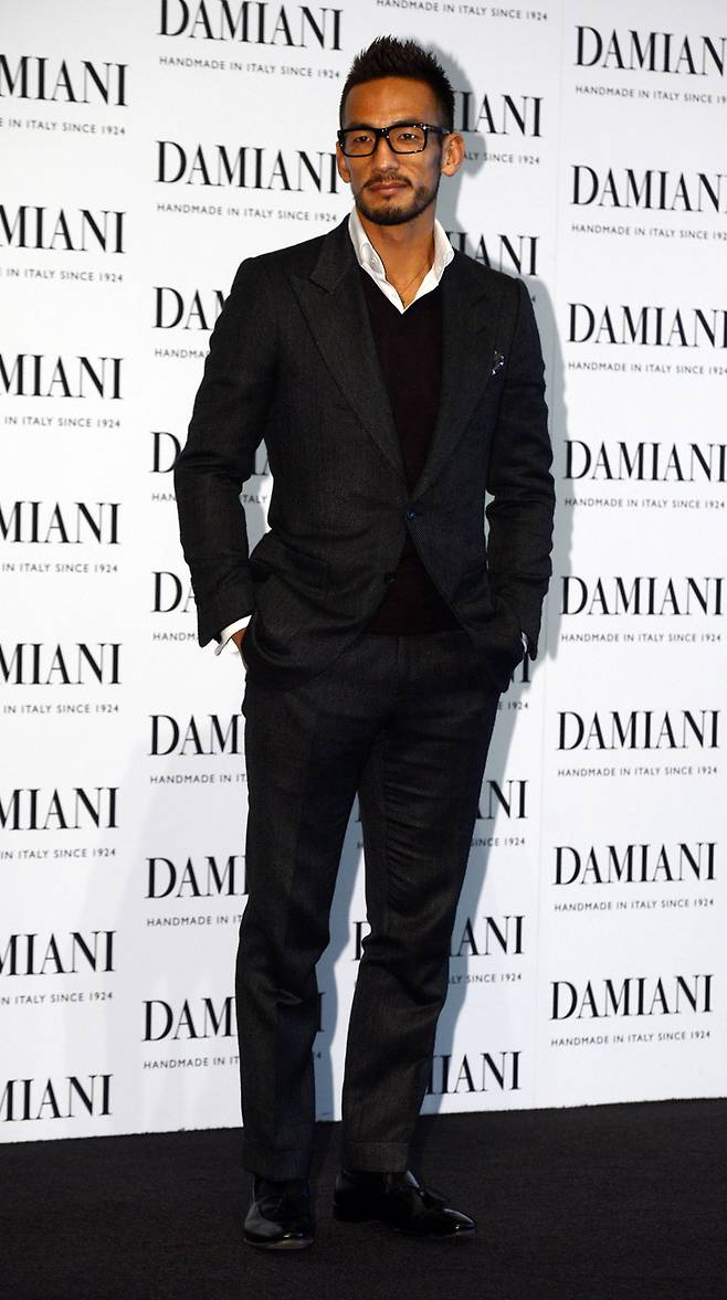 2015년 나카타와 이탈리아 주얼리 브랜드 다미아니가 협업해 만든 제품의 서울 론칭 행사에 참석한 모습