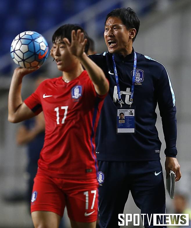 [Why+]'하루가 급한데'..안익수 감독 후임, 왜 11월말 정하나?