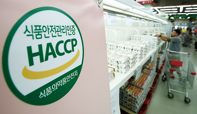 살충제를 사용한 산란계 농장의 59%가 ‘식품안전관리 인증기준(HACCP·해썹)’을 획득한 것으로 드러났다. © 사진=연합뉴스