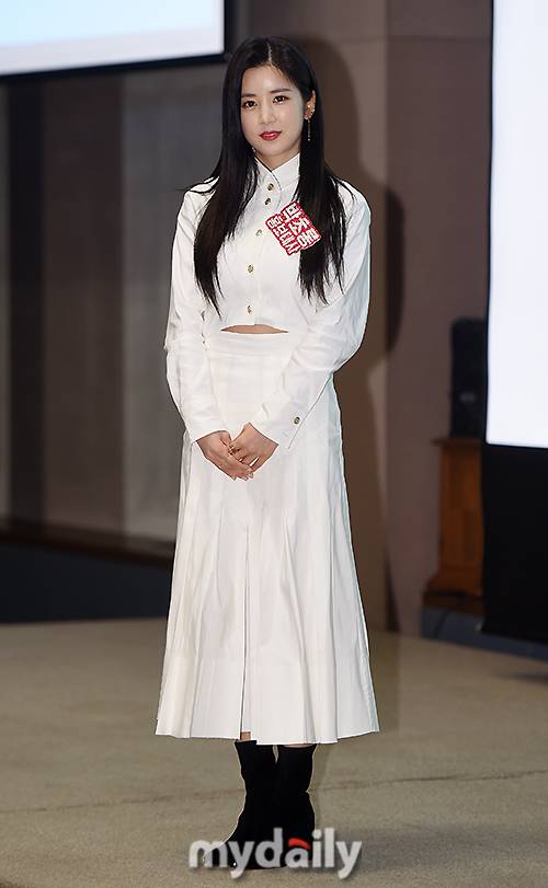 ▲ '노출은 최소한만'