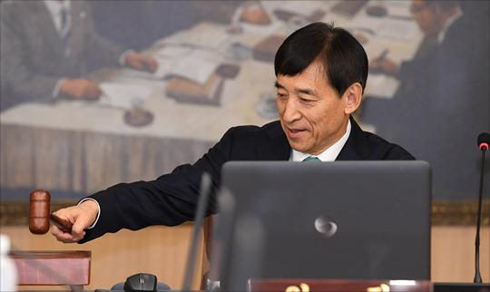 연내 가시화되는 한·미 금리역전 현상이 국내 금융시장에 미칠 파급효과에 이목이 쏠리고 있다. ⓒ데일리안