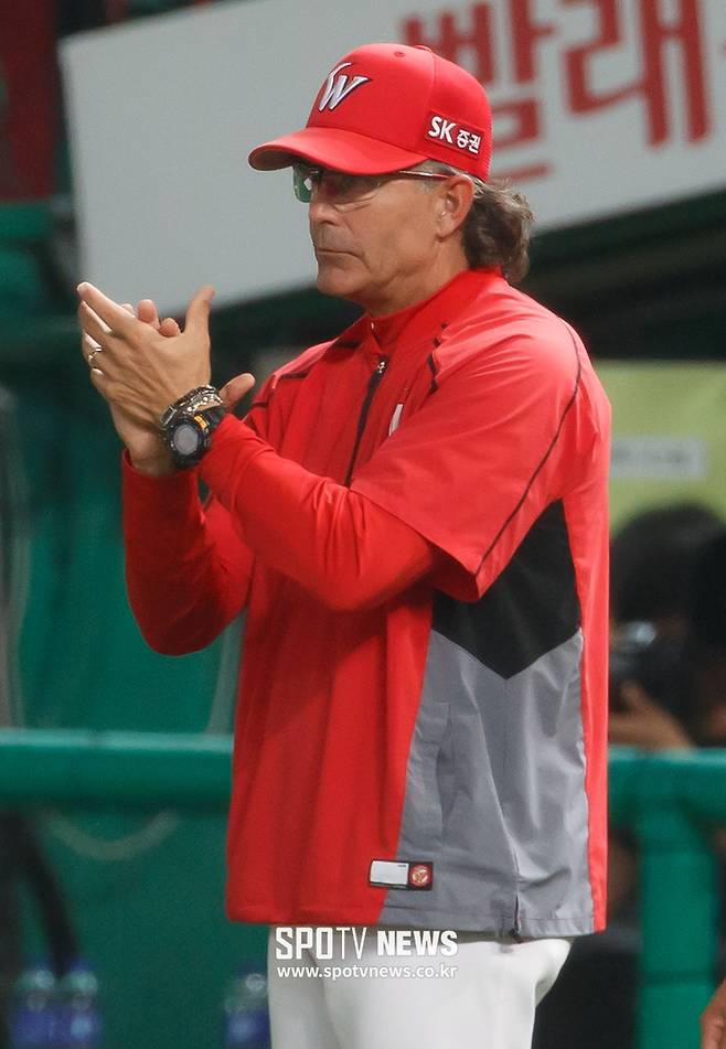 ▲ SK 트레이 힐만 감독 ⓒ 한희재 기자