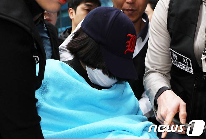 '어금니 아빠' 이모(35)씨의 딸 이모(14)양. 2017.10.12/뉴스1 © News1 임준현 인턴기자