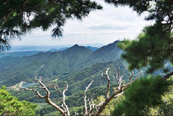 [월간산]옥양봉에서 본 원효봉과 가야봉.