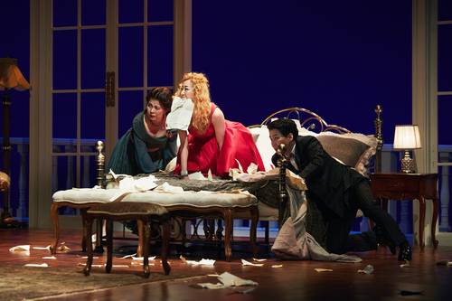 【서울=뉴시스】 연극 '뜨거운 양철지붕 위의 고양이'. 2017.10.22. (사진 = 예술의전당 제공) photo@newsis.com