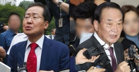 홍준표 자유한국당 대표(왼쪽)와 서청원 자유한국당 의원. [중앙포토]