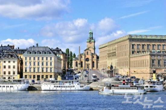 스웨덴의 수도 스톡홀름의 주변 바닷가를 보면 북유럽이 얼만큼 아름다운 나라인지 알 수 있다. (사진=노랑풍선 제공)