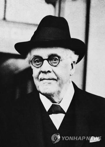 사진은 1930년에 찍은 영국 외무장관 아서 밸푸어(1대 벨푸어 백작)의 모습 [AP=연합뉴스 자료사진]