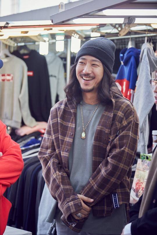 ‘밤도깨비’ 타이거JK