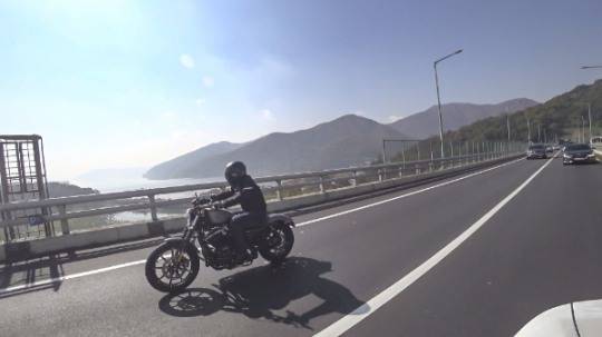 할리데이비슨 2017년형 '아이언 883(Iron 883)'