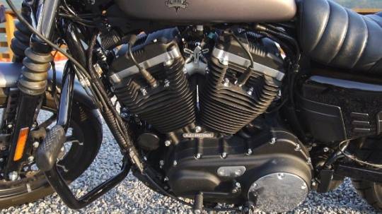 할리데이비슨 2017년형 '아이언 883(Iron 883)'