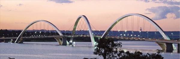 주셀리누 쿠비체크 다리