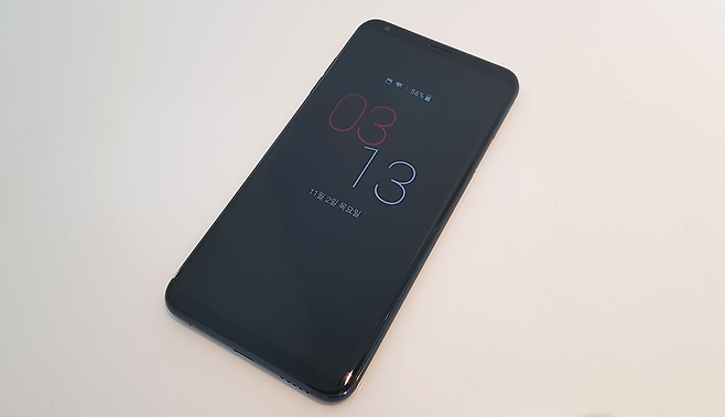LG V30