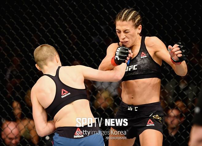 ▲ 요안나 옌드레이칙은 정확한 기억은 없지만 절대 탭을 친 것은 아니라고 주장했다.