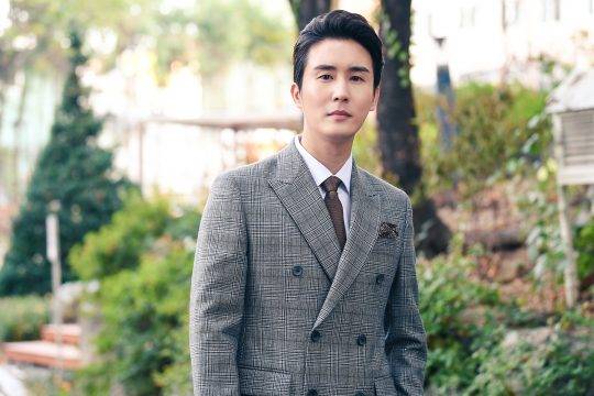 트로트 가수 신유가 내년 1월 일반인 여성과 결혼한다/ 사진=텐아시아DB