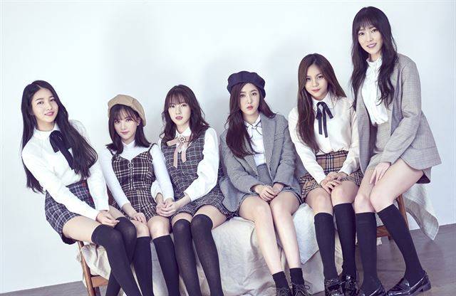 여자친구. 사진 쏘스뮤직