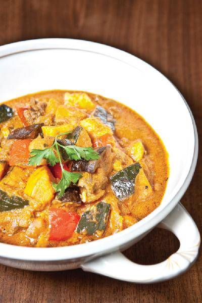 [월간산]쇠고기와 단호박을 넣은 레드커리 스튜. 서양에서 건너온 단호박은 다양한 방법으로 요리해 먹을 수 있다.