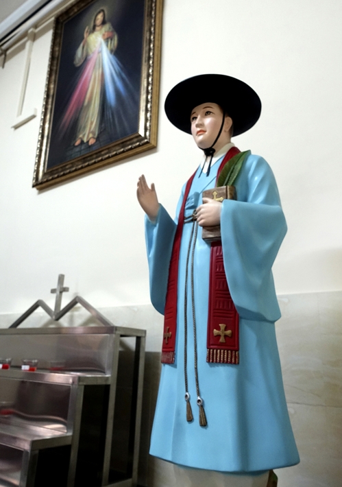마카오 성프란시스코 자비에르 성당의 김대건 신부 조각상