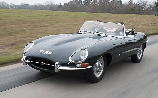 E-타입 (이미지: 재규어)