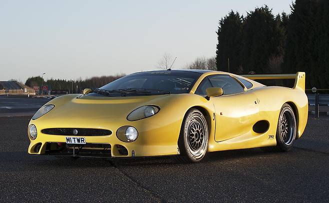 XJ220-S (이미지: 재규어)