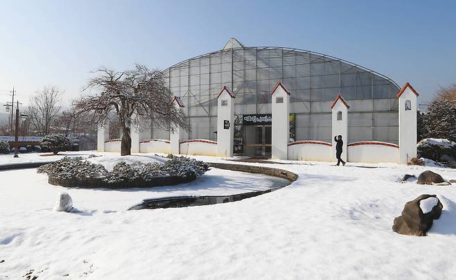 경기도 가평 이화원 나비생태관 입구. 임현동 기자