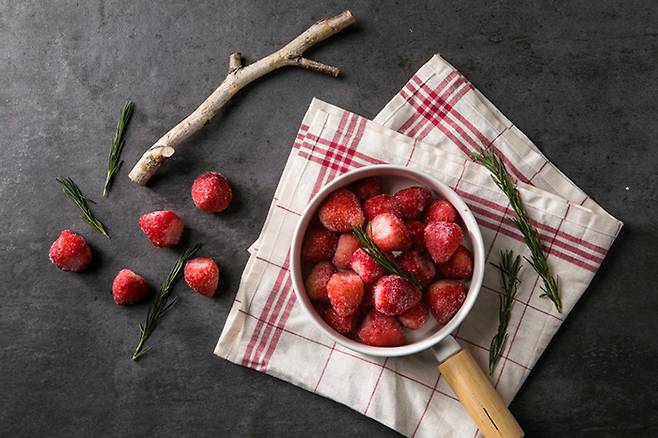 단맛이 강해 정찬주보다는 식후주로 좋다. 딸기, 비스킷 또는 케이크 등과 잘 어울린다. /사진=게티이미지뱅크