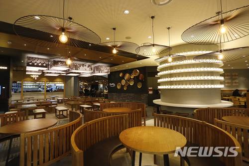 【서울=뉴시스】인천국제공항 제2터미널 지하1층 교통센터 내 한식미담길. (사진=아워홈 제공)