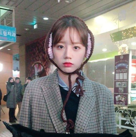 걸스데이 혜리가 자신의 인스타그램에 올린 귀도리 착용 사진. [인스타그램]