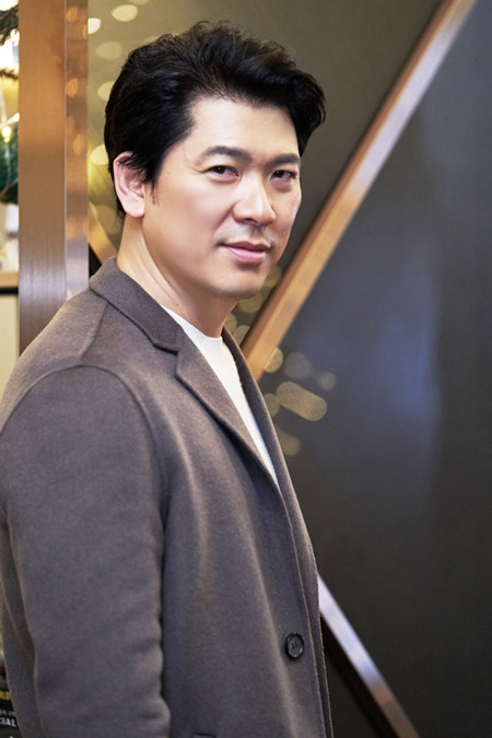 김상경