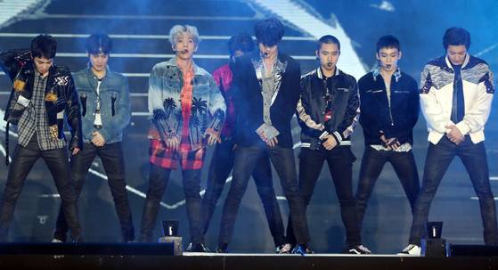 EXO