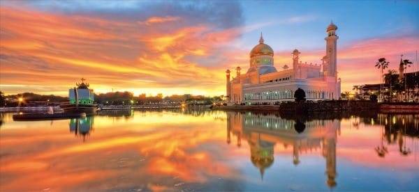 술탄 오마르 알리 사이푸딘 모스크  조인채 작가