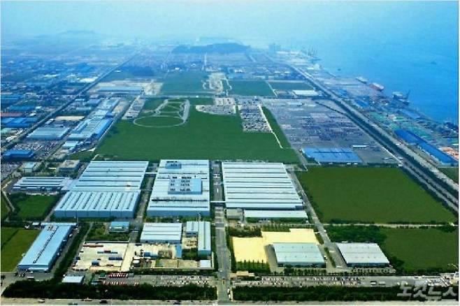 한국GM 군산공장 전경 (사진=군산시청 제공)