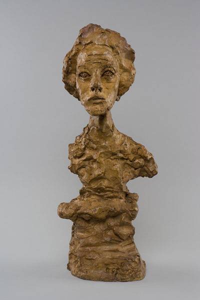 ▲ 아네트의 흉상 IV. 자코메티가 인간을 탐구하는 방식은 관계 속에서 내면을 드러내는 데 있었다. ⓒ코바나컨텐츠 제공