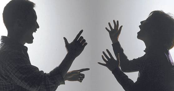 뉴질랜드 심리학자 지오프 토머스가 80쌍 부부를 대상으로 한 실험에서 결혼 기간이 긴 부부일수록 서로 간의 공감 정확도가 떨어진다는 결과가 나왔다. [중앙포토]