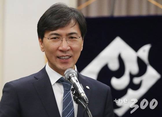 안희정 충청남도 도지사. /사진=뉴스1