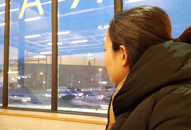 “놀이동산 주차장서 미끄러진 차에 참변… 길 걸을때마다 공포” 故최하준 군 엄마