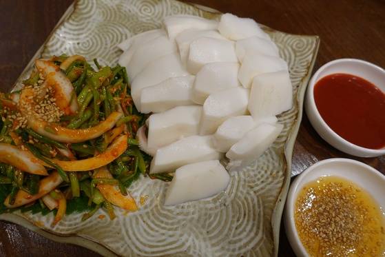 갑오징어 데침. 살의 두께가 품질을 알려준다.