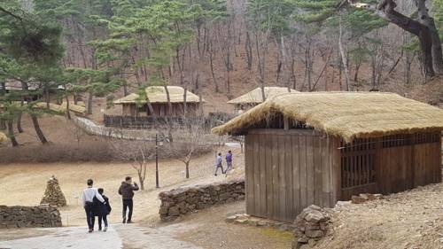 소백산 자연휴양림 내부 화전민촌.(성연재 기자)