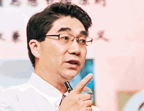 공개서한으로 시진핑의 사상통제를 비판한 리천젠 베이징대 교수 홍콩 명보 캡처