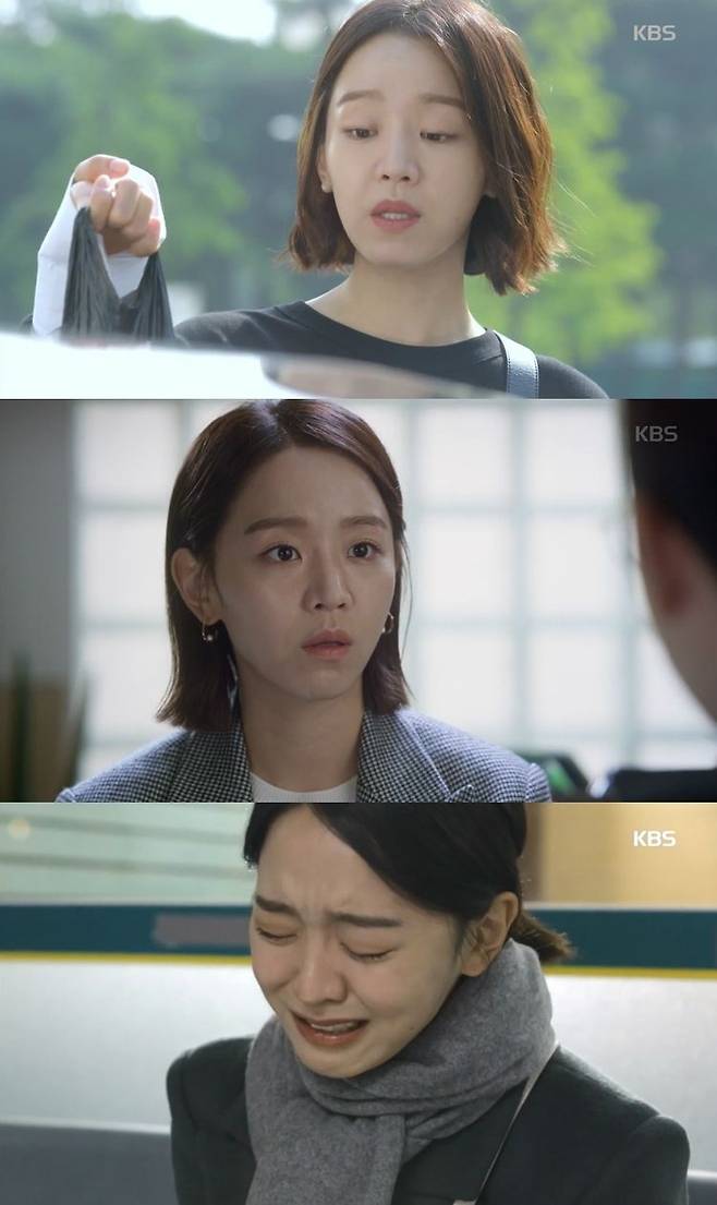 신혜선은 흙수저로서 대기업 정규직이 되기만을 간절히 바라고, 재벌 3세와 사랑에 빠지게 되며, 가족의 의미를 되새기게 되는 서지안 캐릭터를 맡았다. (사진='황금빛 내 인생' 캡처)