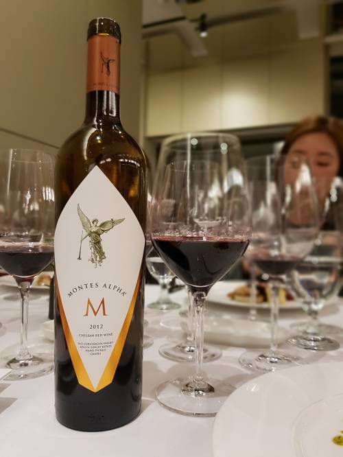 몬테스 알파 엠.