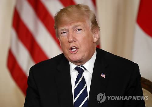 트럼프 "남북한, 안전·번영·평화 속에서 함께 살수 있을 것" [AP=연합뉴스]