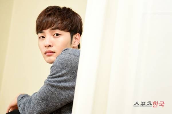 배우 김민재가 스포츠한국과 만났다. 사진=김봉진 기자 view@hankooki.com