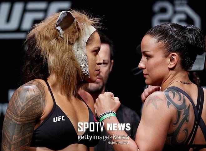 ▲ 암사자 아만다 누네스는 메인이벤트에서 라켈 페닝턴을 맞아 타이틀 3차 방어에 나선다.