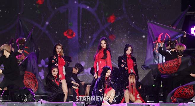 [★포토]드림캐쳐, '동화같은 무대'