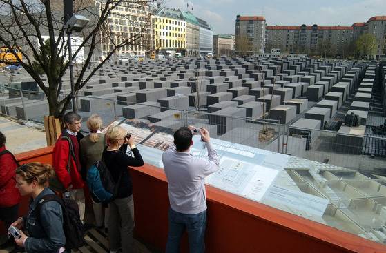 독일 베를린의 '홀로코스트 추모 시설. [중앙포토]